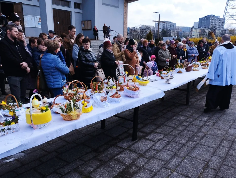 Święcenie pokarmów w Wielką Sobotę. Zobacz, pięknie udekorowane koszyczki wielkanocne [galeria]