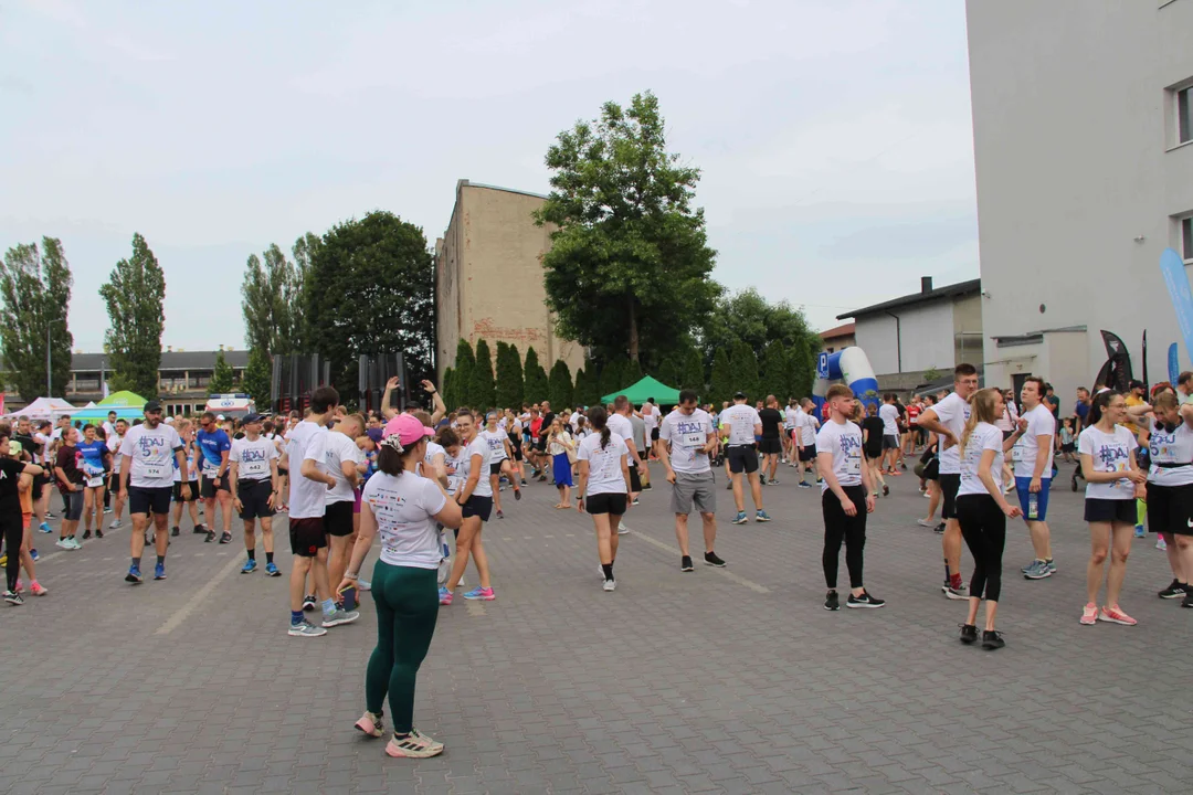 XI edycja biegu "Daj piątaka na dzieciaka"