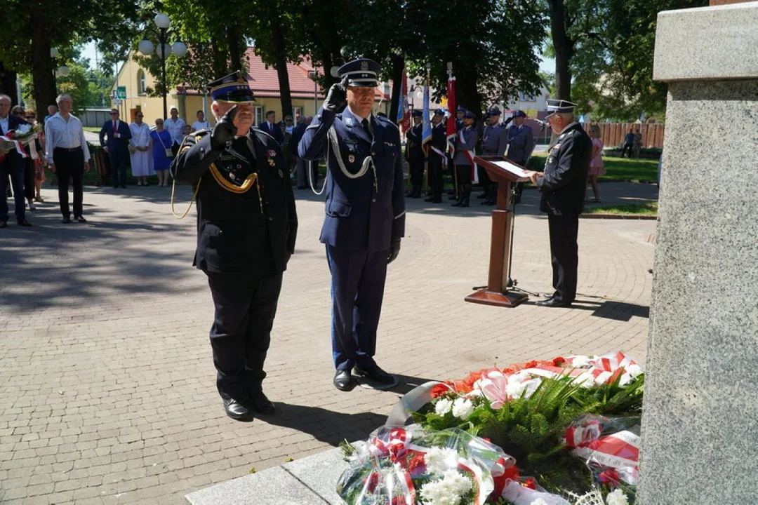 Ku chwale poległych! Mieszkańcy Gostynina uczcili pamięć bohaterów Bitwy Warszawskiej [ZDJĘCIA] - Zdjęcie główne