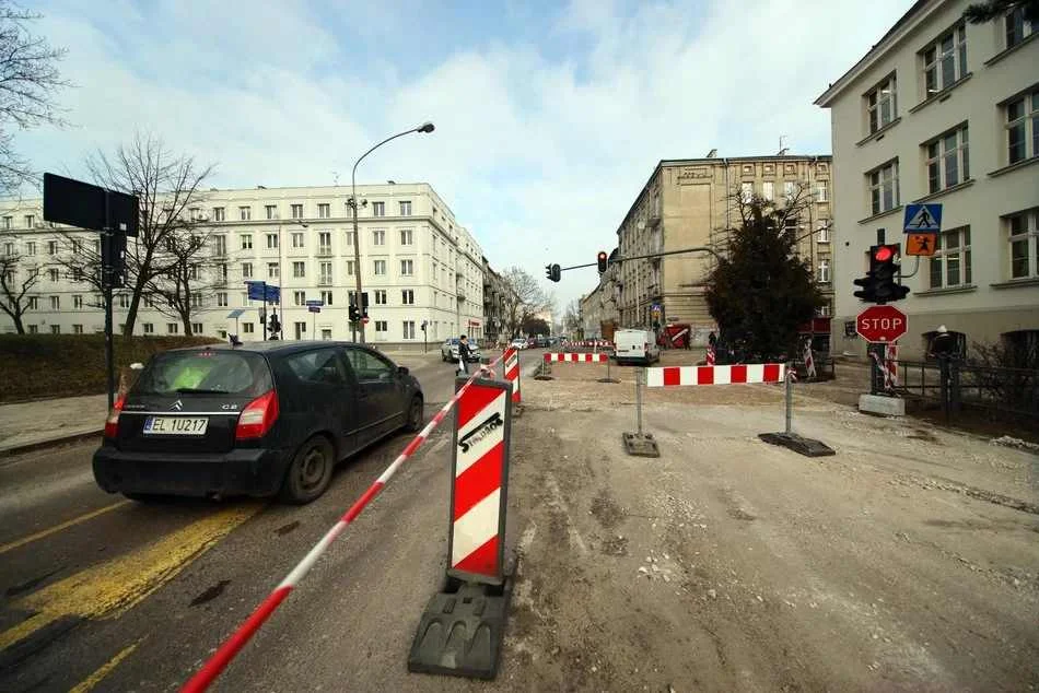 Kolejny etap przebudowy ważnej ulicy w centrum. MPK wprowadza zmiany