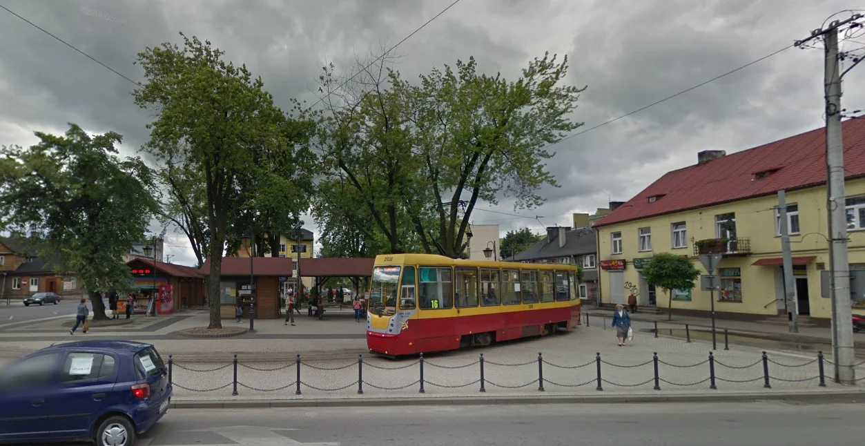 Przystanki autobusowe w Zgierzu kiedyś i dziś