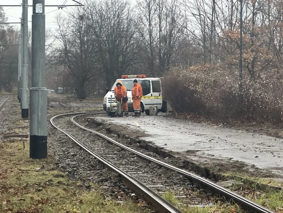 Powrót tramwajów MPK Łódź na krańcówkę cm. Zarzew