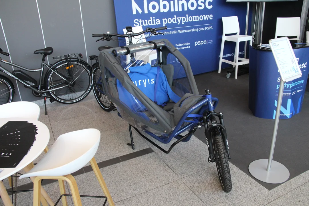 Hala EXPO Łódź. Ruszył Kongres Nowej Mobilności 2024