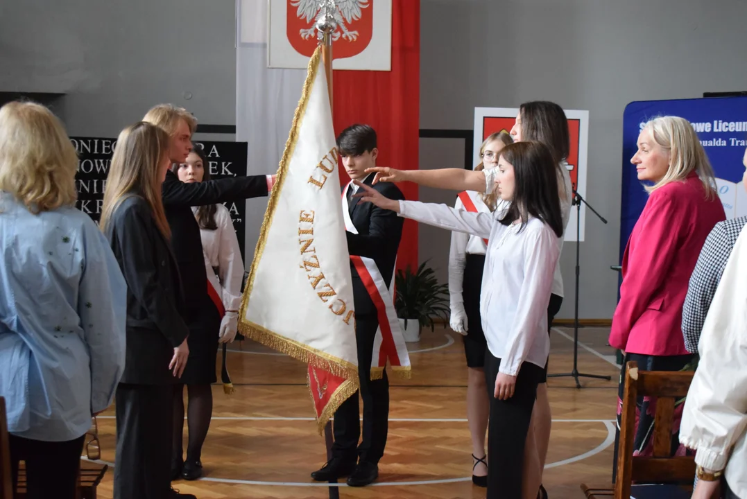 Pożegnanie maturzystów z Samorządowego Liceum Ogólnokształcące im. Romualda Traugutta w Zgierzu