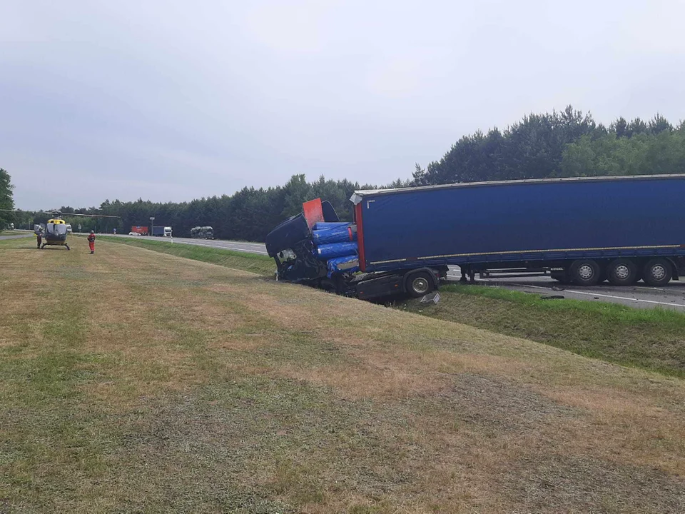 Wypadek pod Łowiczem. Nie żyją cztery osoby