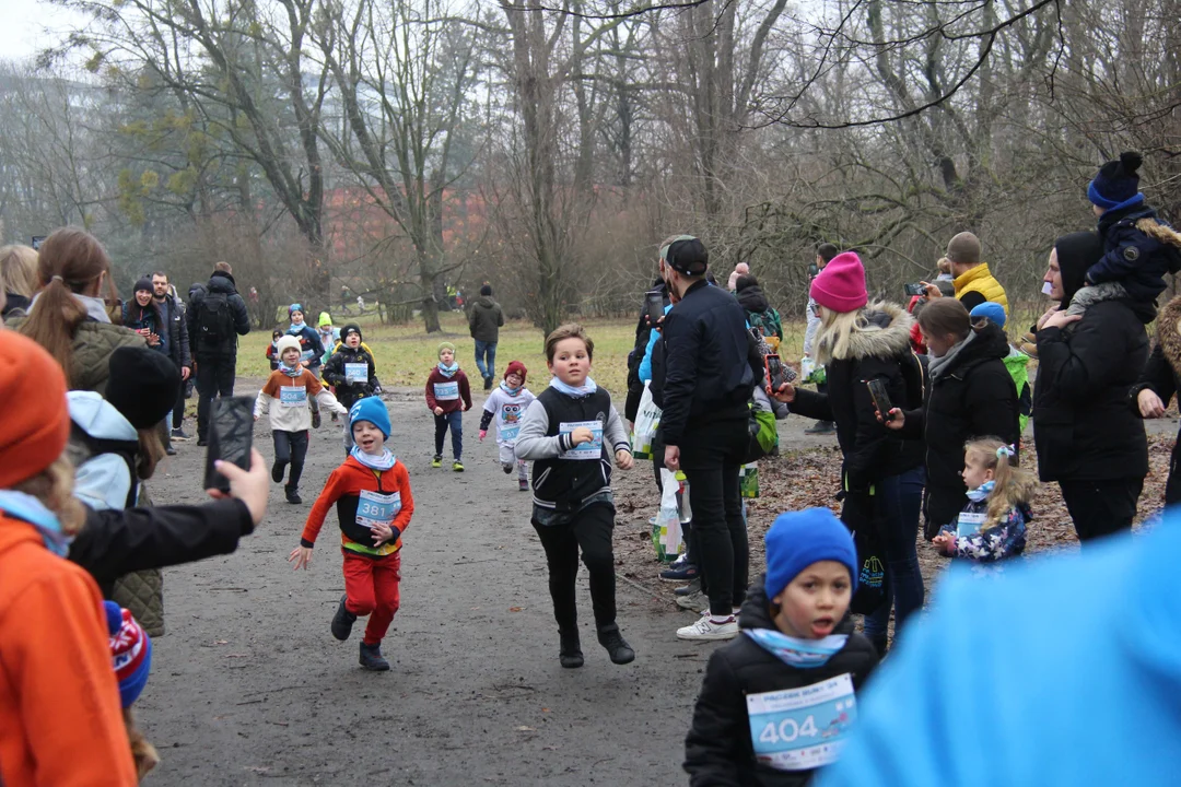 Pączek Run 2024 w parku Poniatowskiego w Łodzi