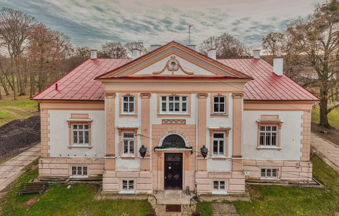 Pałac pod Łodzią przejdzie modernizację