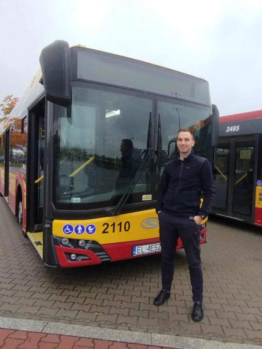 Kacper Urbaniak z Łodzi został najlepszym kierowcą autobusu w Polsce