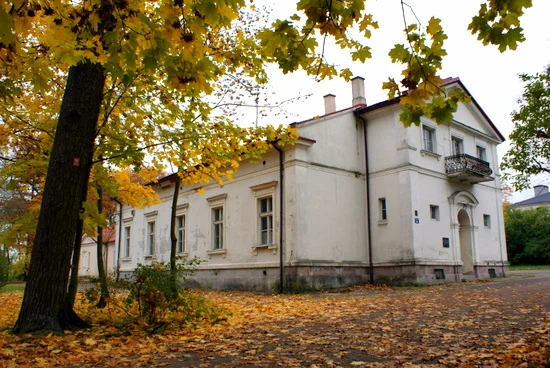 Dwór w Bogusławicach