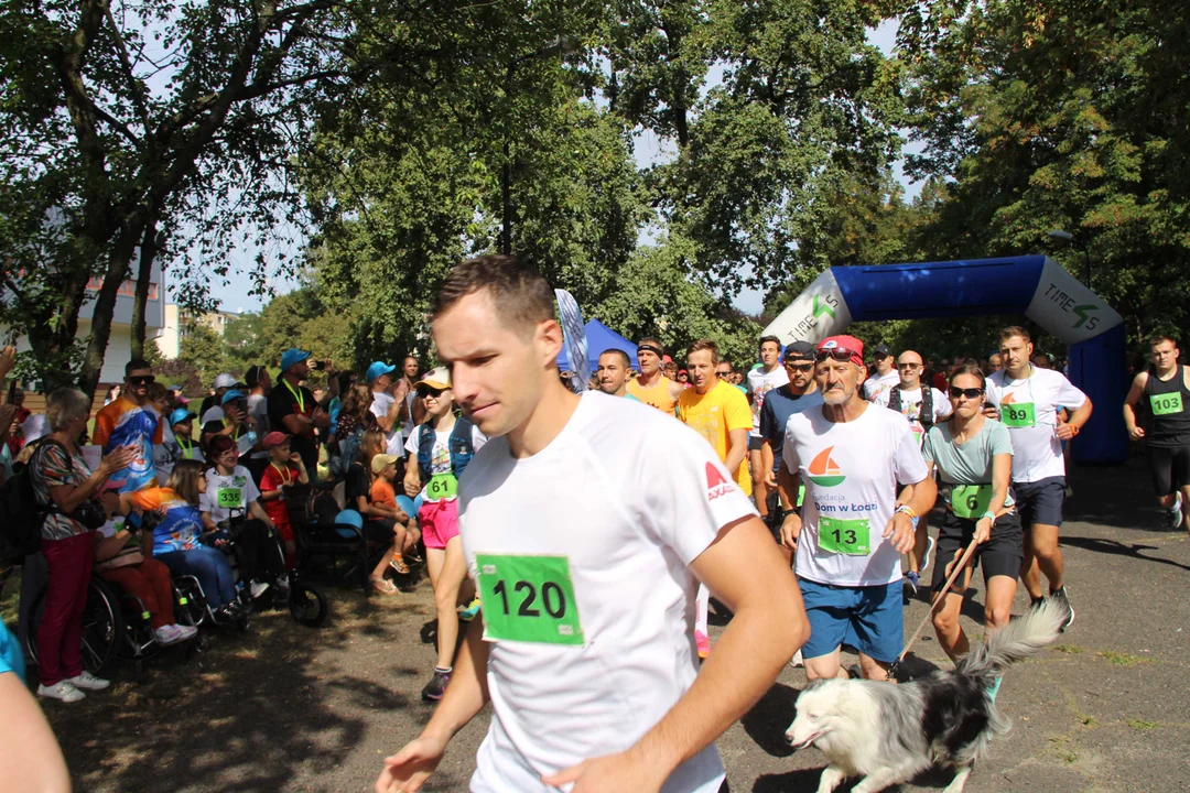 Bieg "Szczęśliwa 13" w parku Baden-Powella w Łodzi