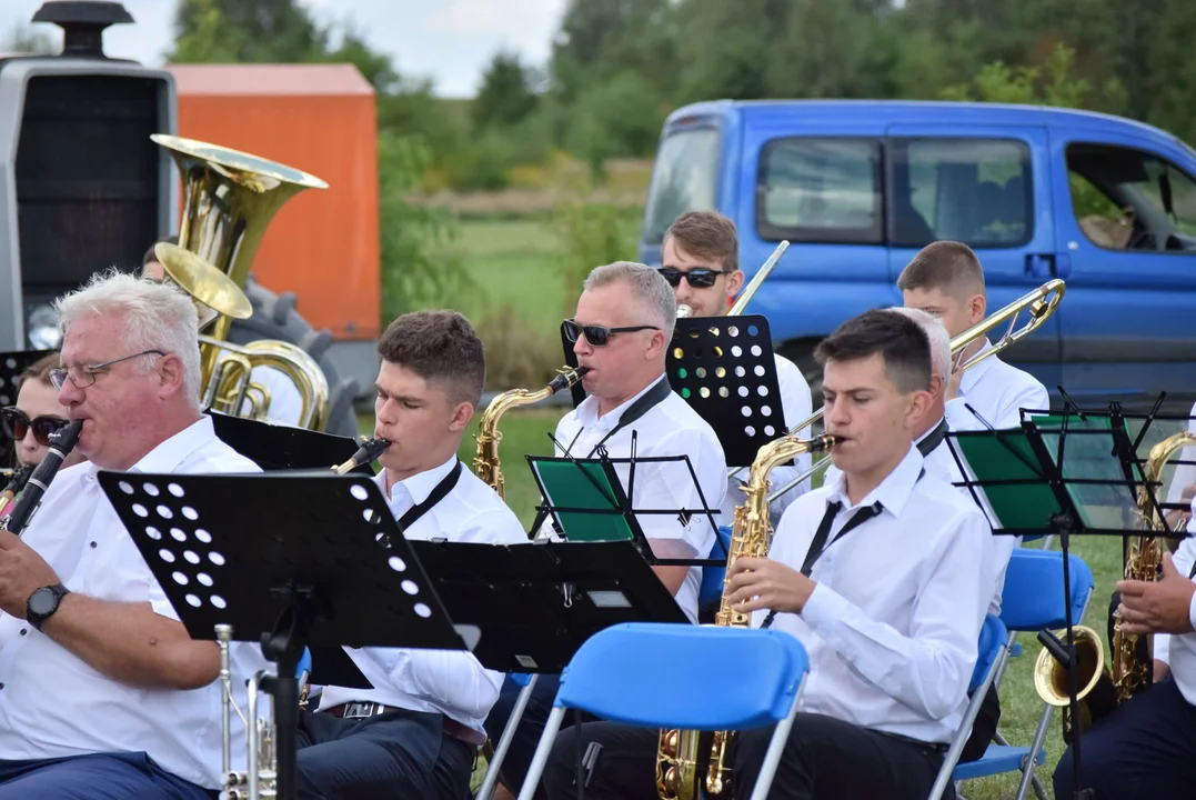 Dożynki gminy Stryków w Warszewicach