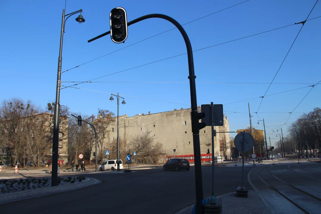 Przystanki tramwajowe przy Wojska Polskiego i Franciszkańskiej