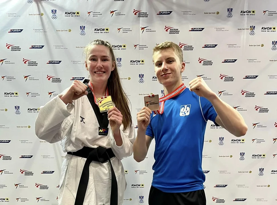 Aleksandra Kowalczuk i Bartosz Szukalski z AZS-u Poznań z medalami PŚ