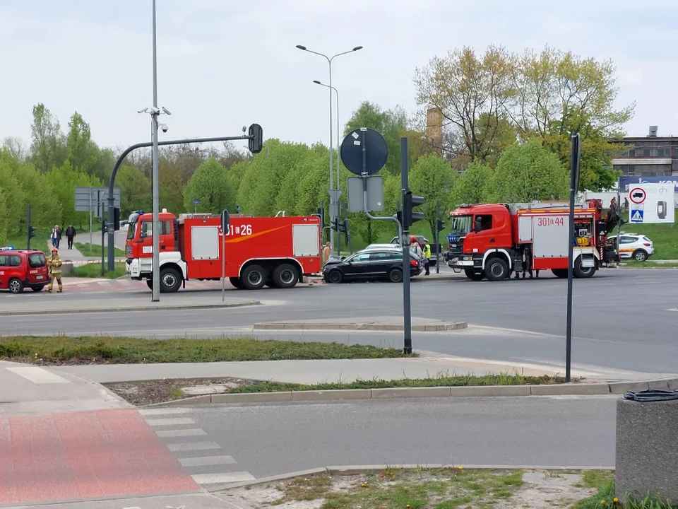 Zderzenie aut na Bałutach. Spore utrudnienia dla kierowców