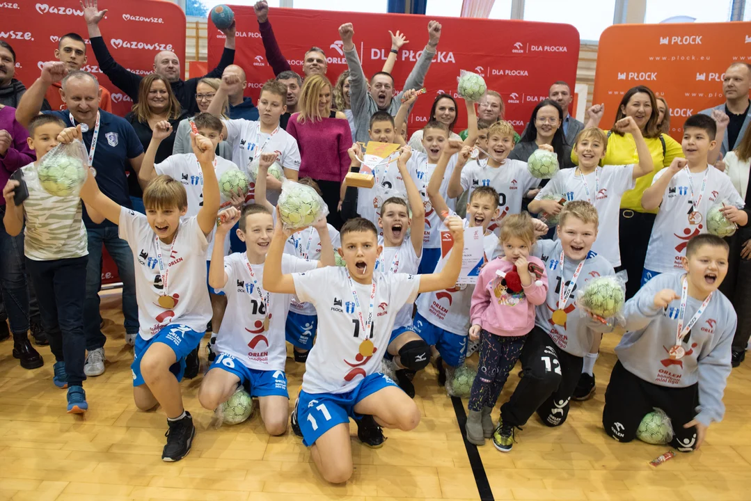 Orlen Handball Mini Liga. Wielkie emocje, puchar dla SP nr 21, ale wygrali wszyscy! [ZDJĘCIA] - Zdjęcie główne