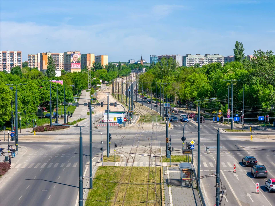 Trwa remont al. Śmigłego-Rydza od Przybyszewskiego do Dąbrowskiego