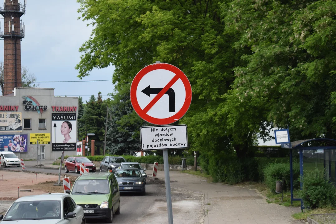 Budowa ronda na ul. 1 Maja w Zgierzu