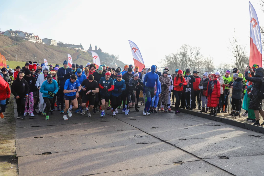 Pożegnali rok na sportowo. XIII Bieg Sylwestrowy [ZDJĘCIA] - Zdjęcie główne