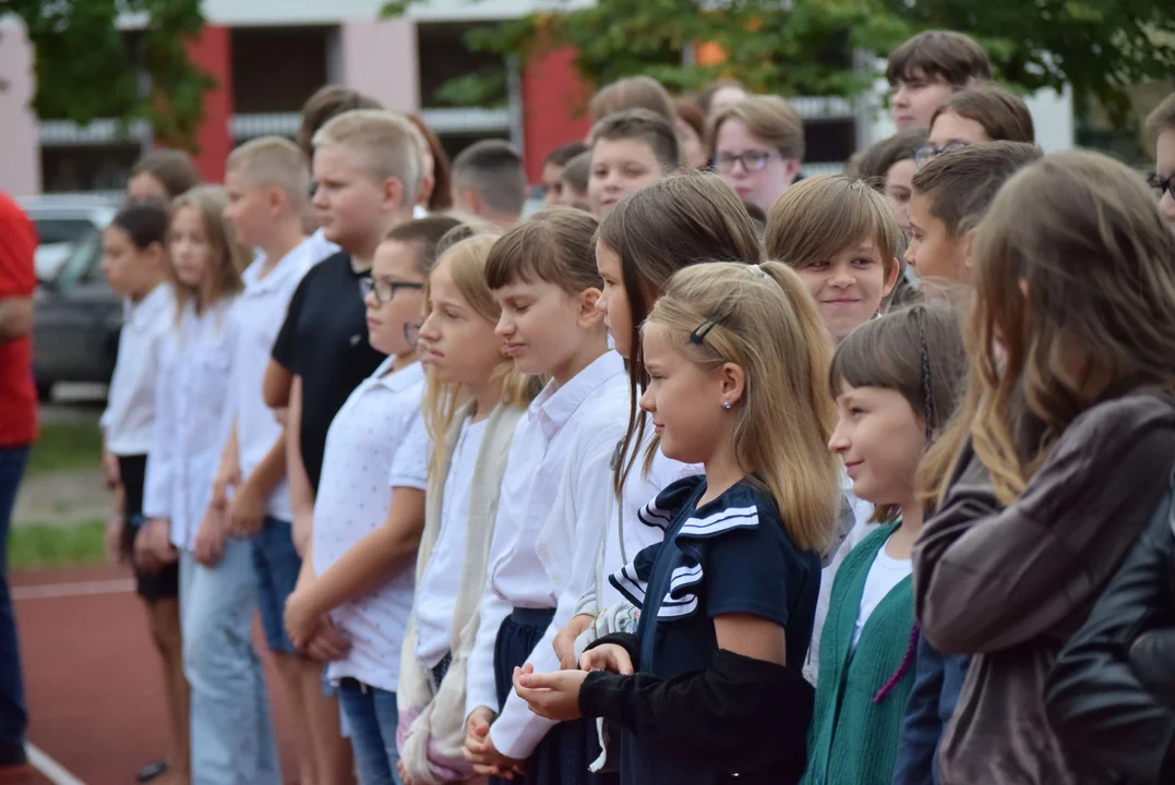 Rozpoczęcie roku szkolnego w Szkole Podstawowej nr 11 w Zgierzu