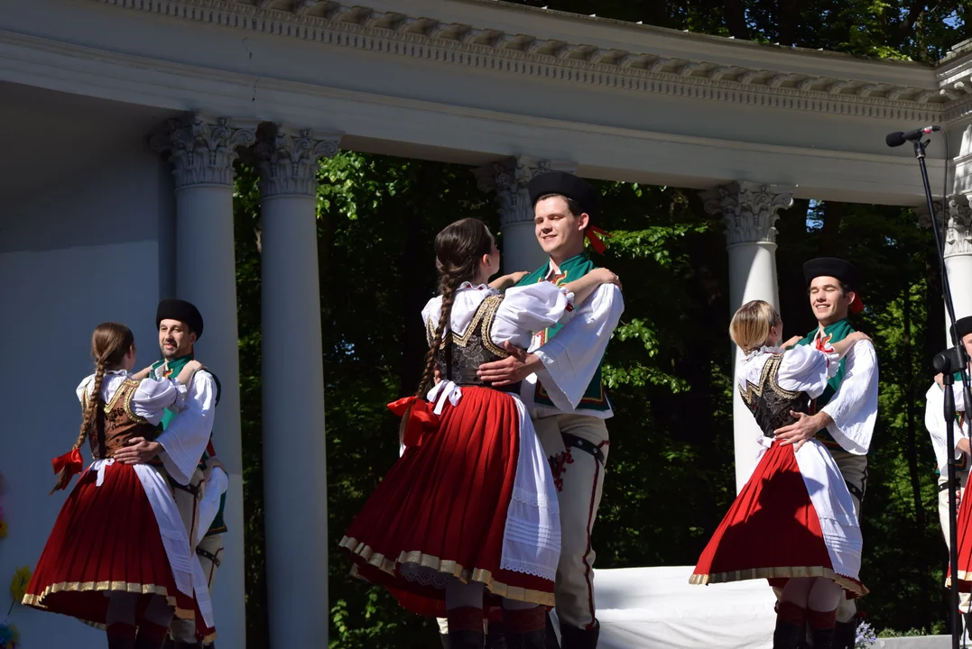 Spotkanie z folklorem w Parku Julianowskim