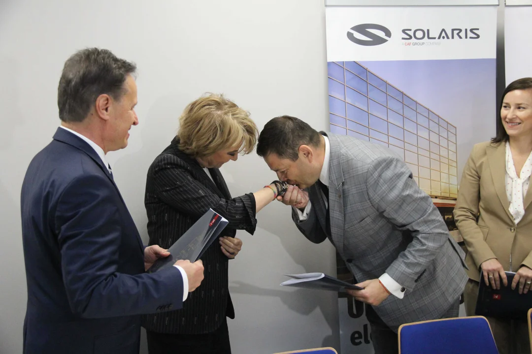 Nowe autobusy marki Solaris w barwach MPK Łódź