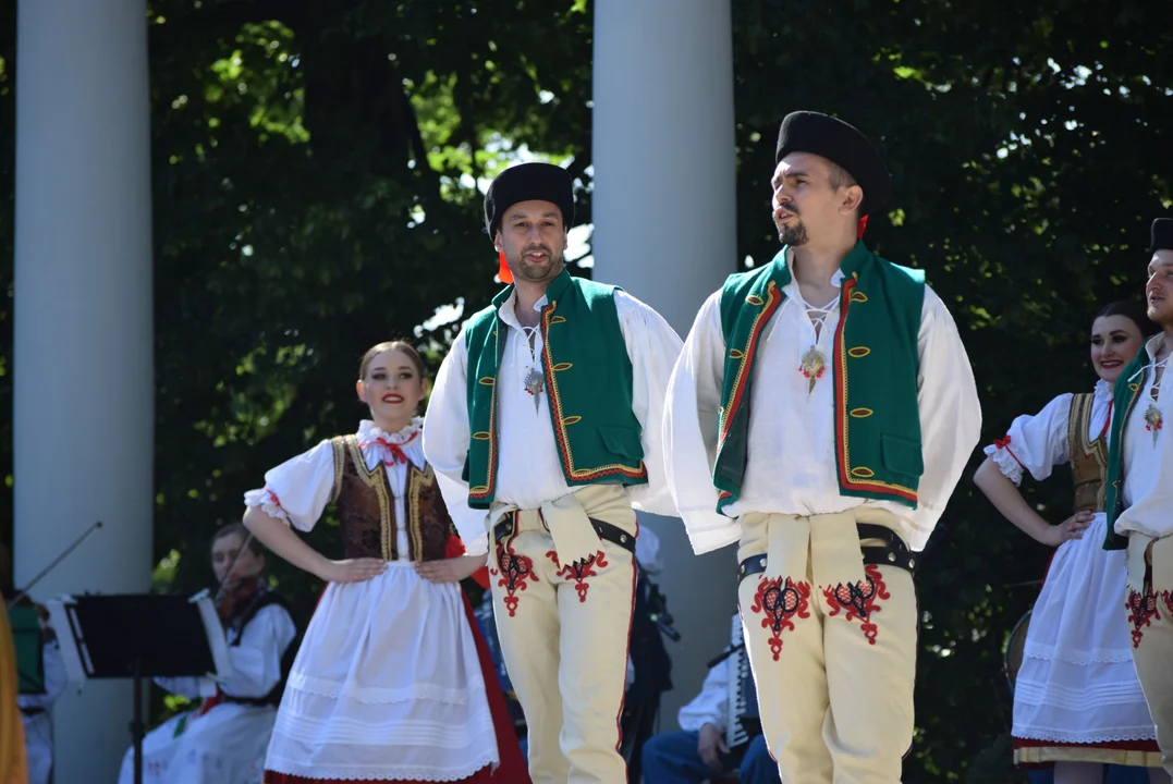 Spotkanie z folklorem w Parku Julianowskim