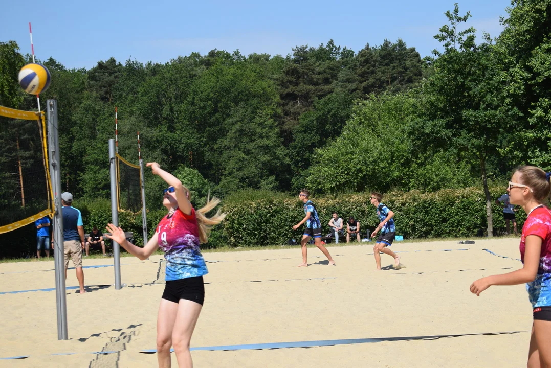 Mistrzostwa powiatu w siatkówce plażowej dziewcząt i chłopców