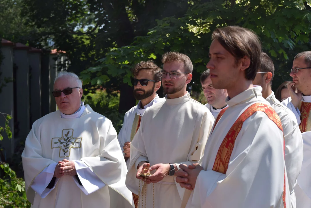 Procesje Bożego Ciała przeszły ulicami Łodzi