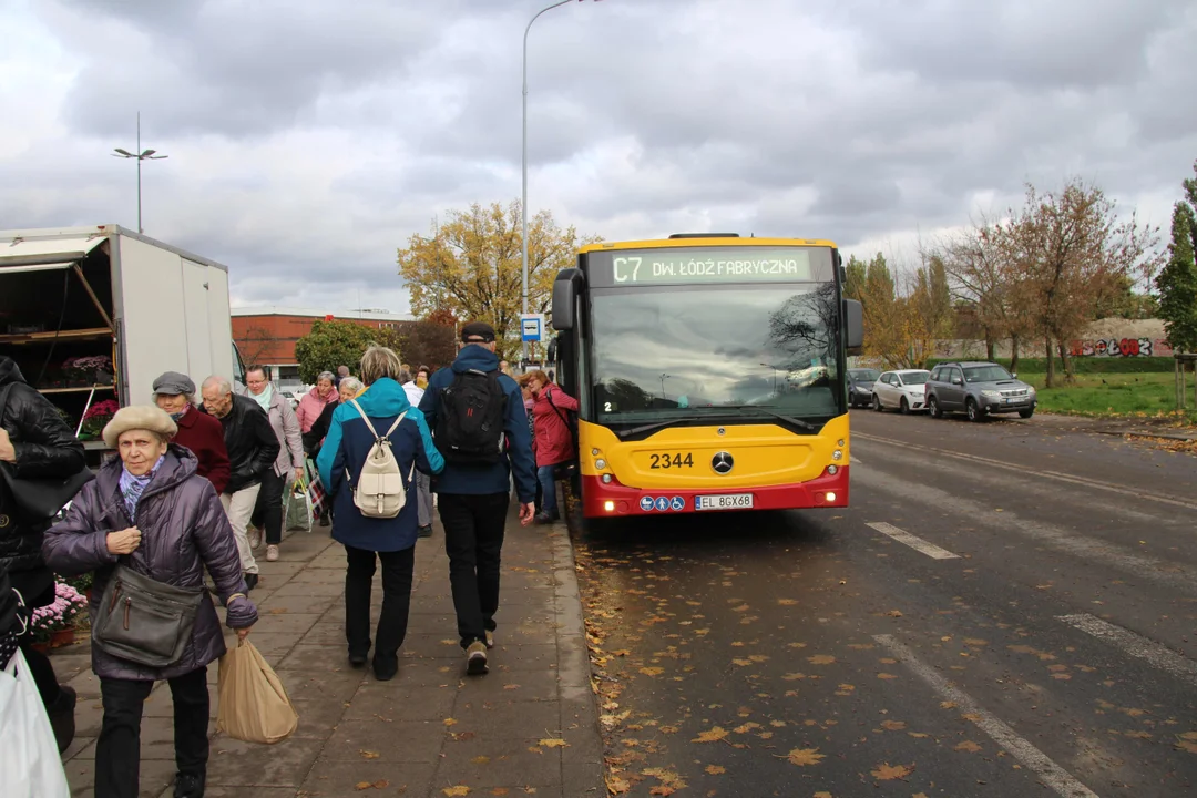 Wszystkich Świętych 2023 - cmentarze Ogrodowa