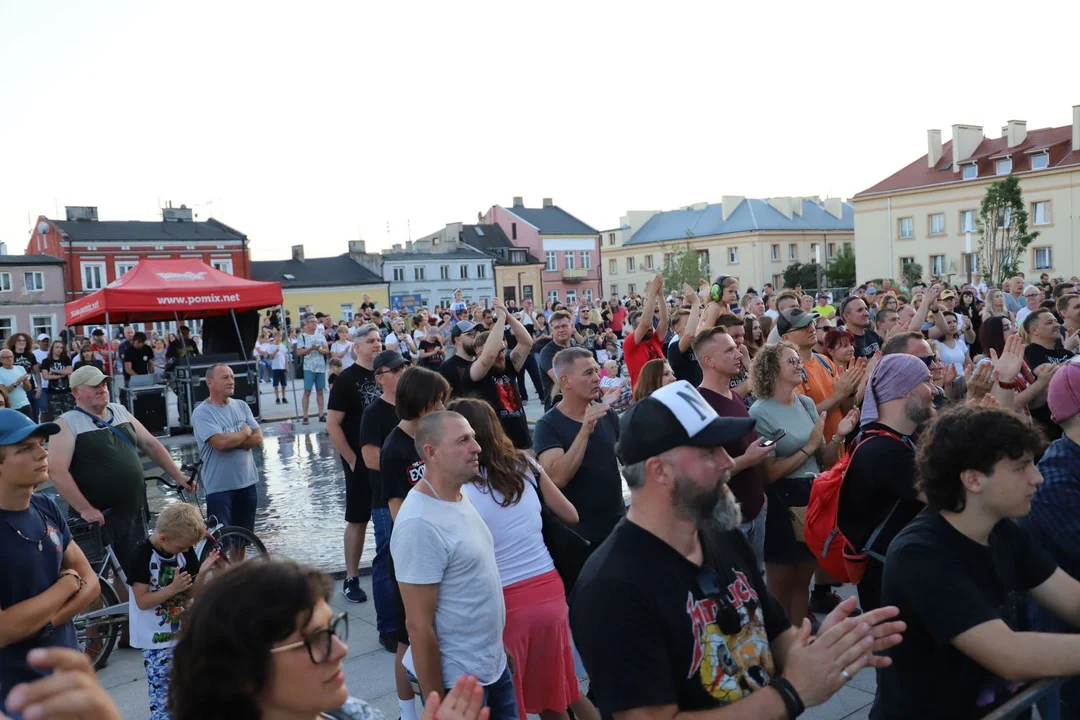 Piknik Fundacji Maria Magdalena. Luxtorpeda rozgrzała Kutno