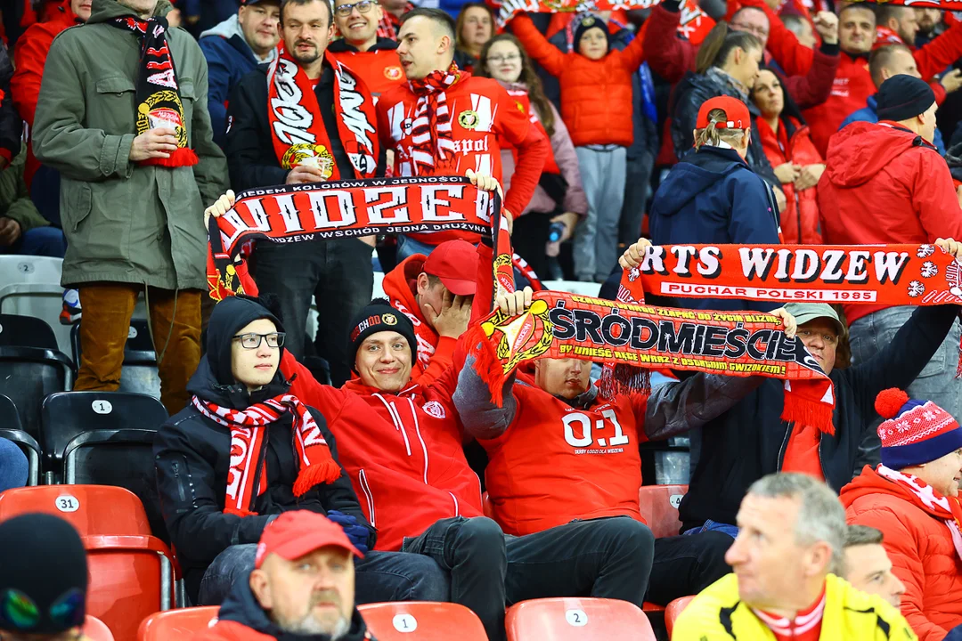 Kibice Widzewa Łódź podczas rundy jesiennej