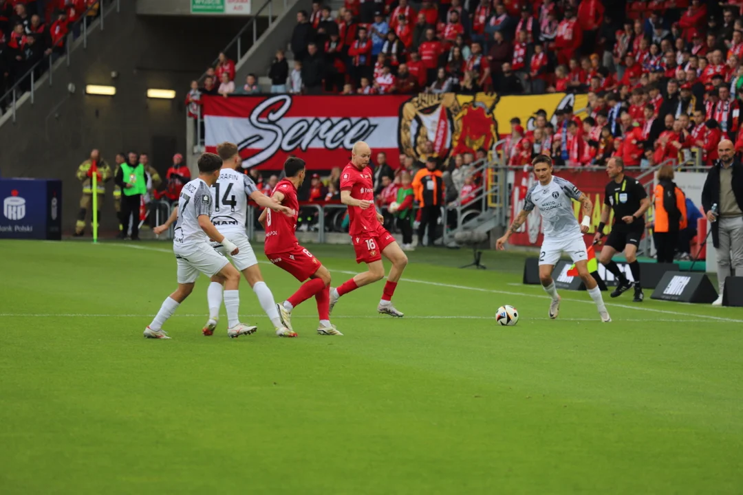 Widzew Łódź kontra Puszcza Niepołomice