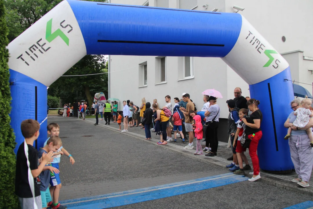 Piknik rodzinny fundacji „Daj piątaka na dzieciaka” na Bałutach