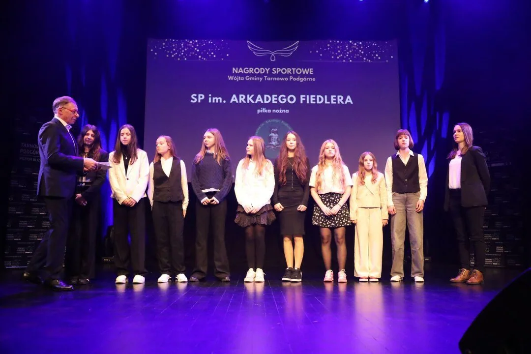 V Gala Sportu w Tarnowie Podgórnym: emocje, nagrody i mistrzowskie sukcesy - Zdjęcie główne