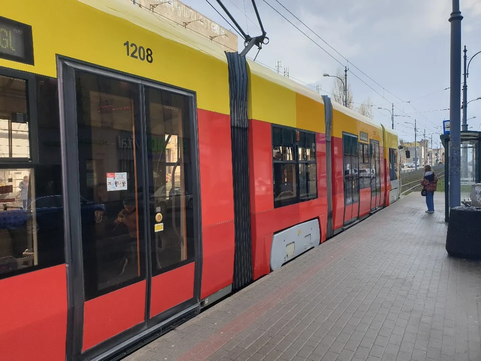 Nowe tramwaje nr 6 jeżdżą już z Łodzi do Zgierza. Na razie tylko w weekendy - Zdjęcie główne