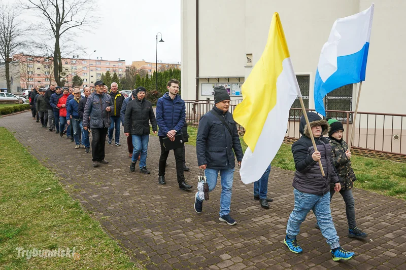 Męski Różaniec ulicami Piotrkowa