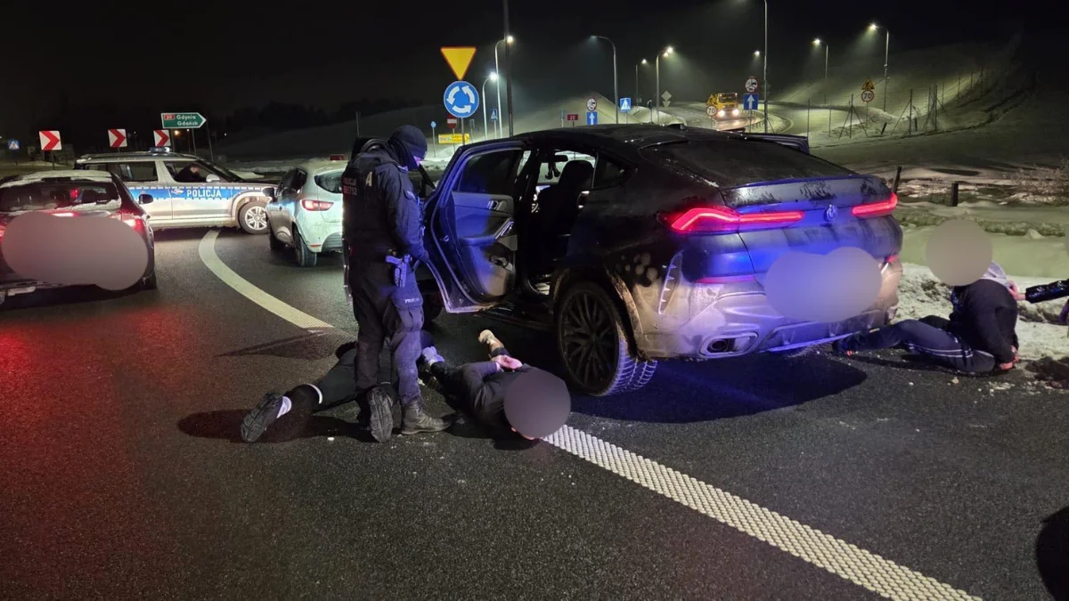 Noc grozy w sportowej hali. 30 zatrzymanych pseudokibiców po brutalnym ataku - Zdjęcie główne