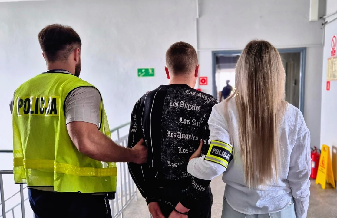 Pijany kierowca na A2
