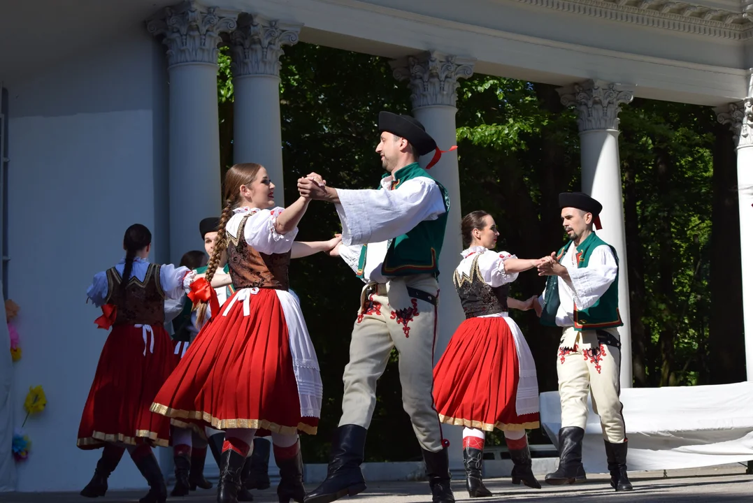 Spotkanie z folklorem w Parku Julianowskim