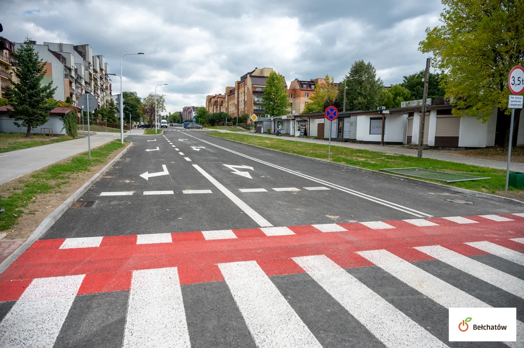 Fragment przebudowanej ulicy Budryka już otwarty. Zobacz, jak wygląda [FOTO] - Zdjęcie główne