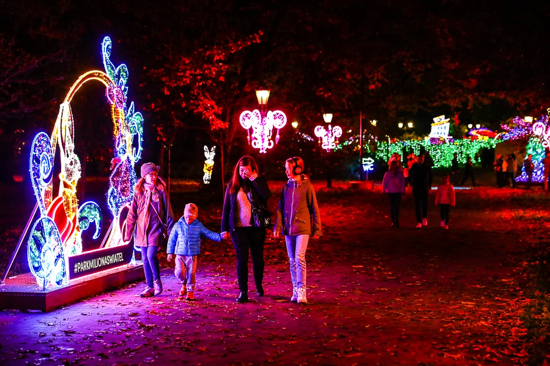 Park Miliona Świateł znów dostępny dla odwiedzających