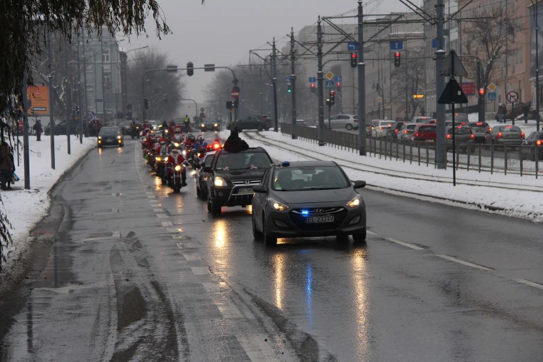 Parada MotoMikołajów w Manufakturze w Łodzi - 9.12.2023 r.