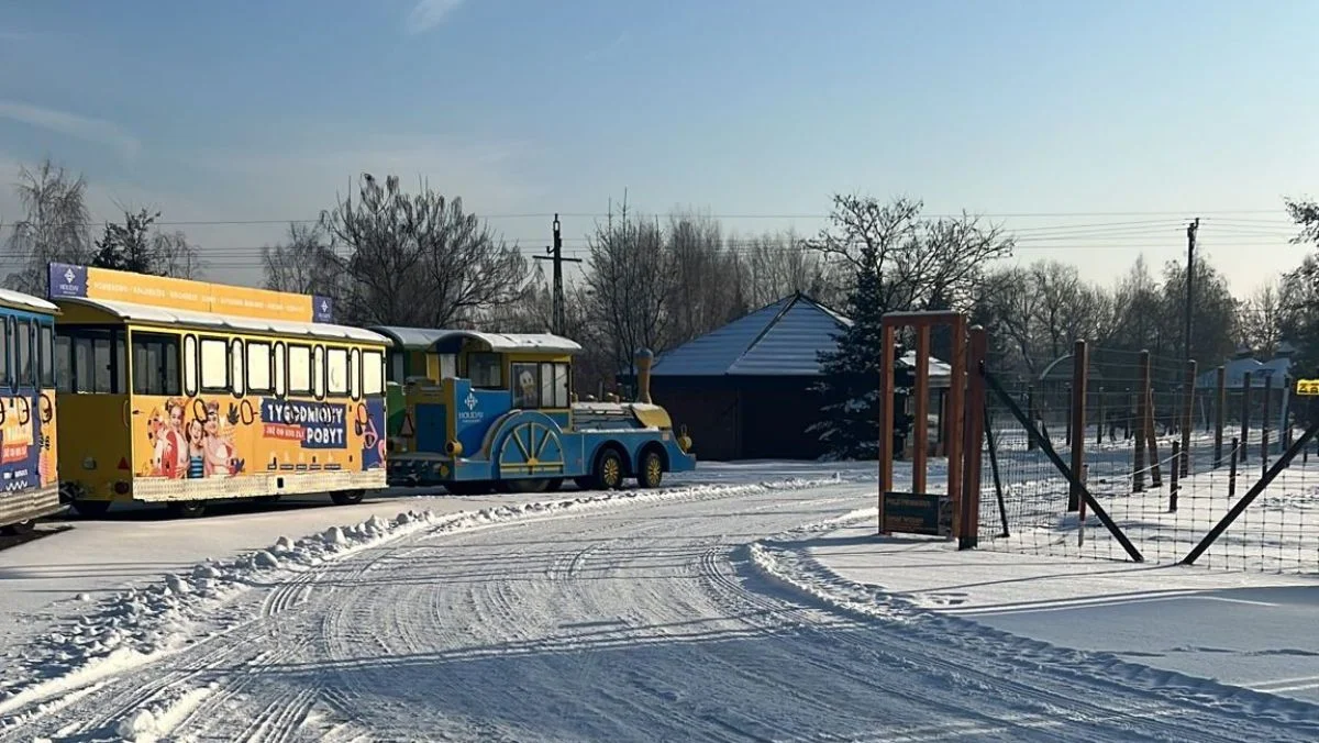 Wielka atrakcja woj. łódzkiego zaprasza na ferie. Program pełen ciekawych wydarzeń - Zdjęcie główne