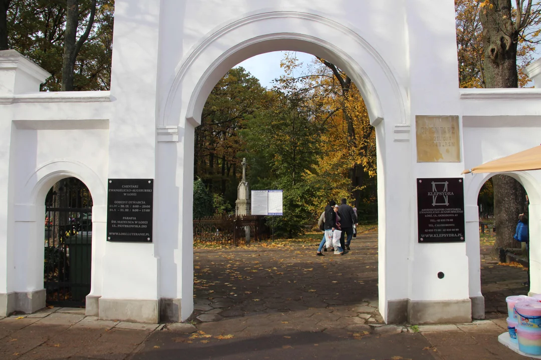 Wszystkich Świętych 2023 - cmentarze Ogrodowa