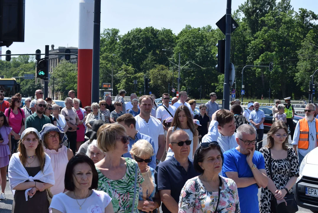 Procesje Bożego Ciała przeszły ulicami Łodzi