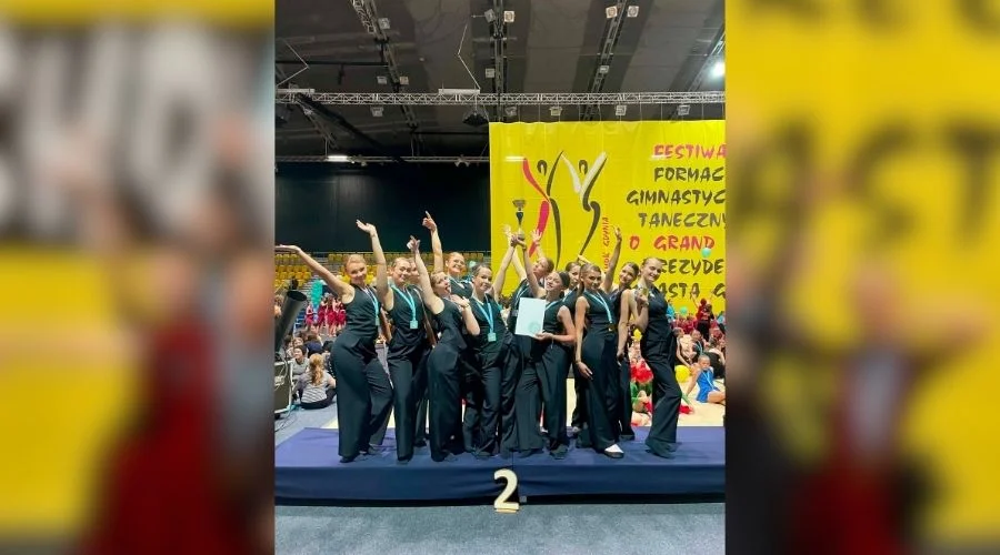 Tancerki Piotrkowskiej Fundacji Talentów na podium