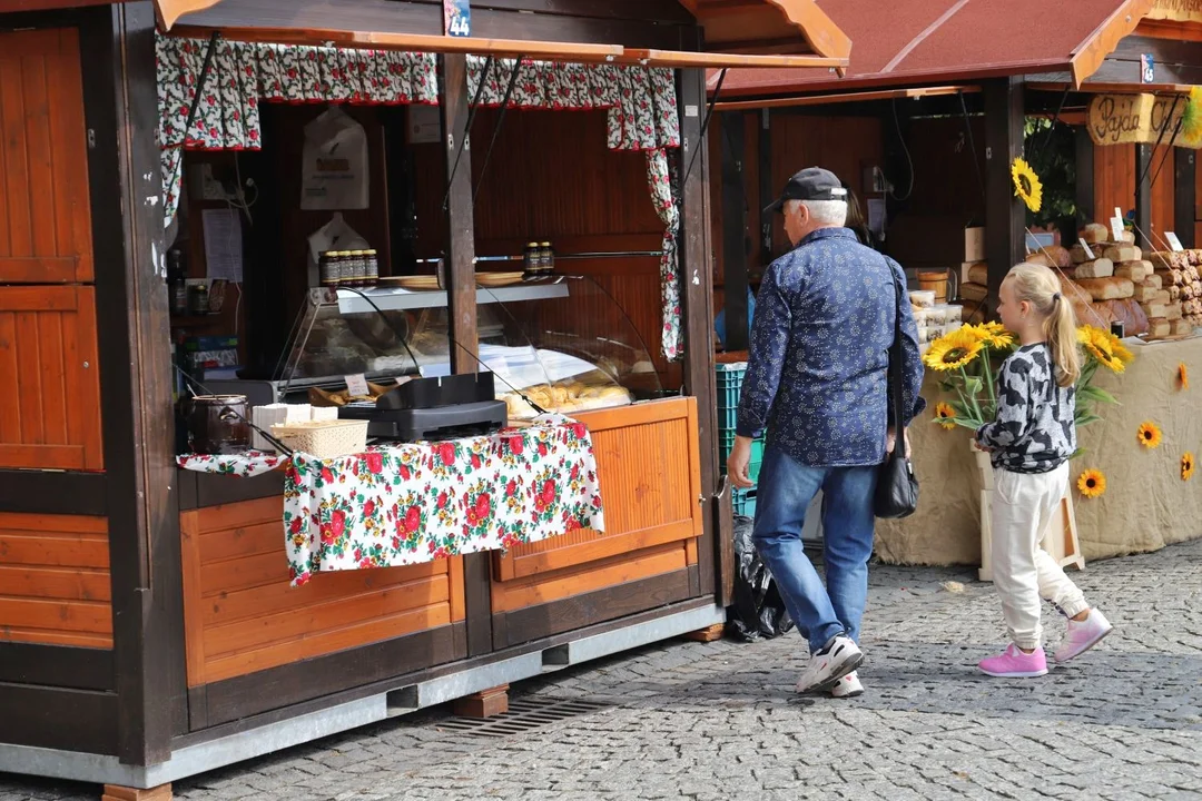 W centrum Kutna ruszył Jarmark Różany