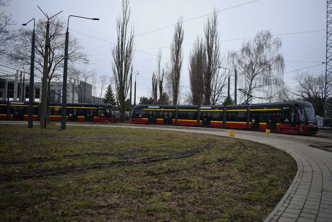 Tak zmienia się teren byłej zajezdni tramwajowej na Helenówku