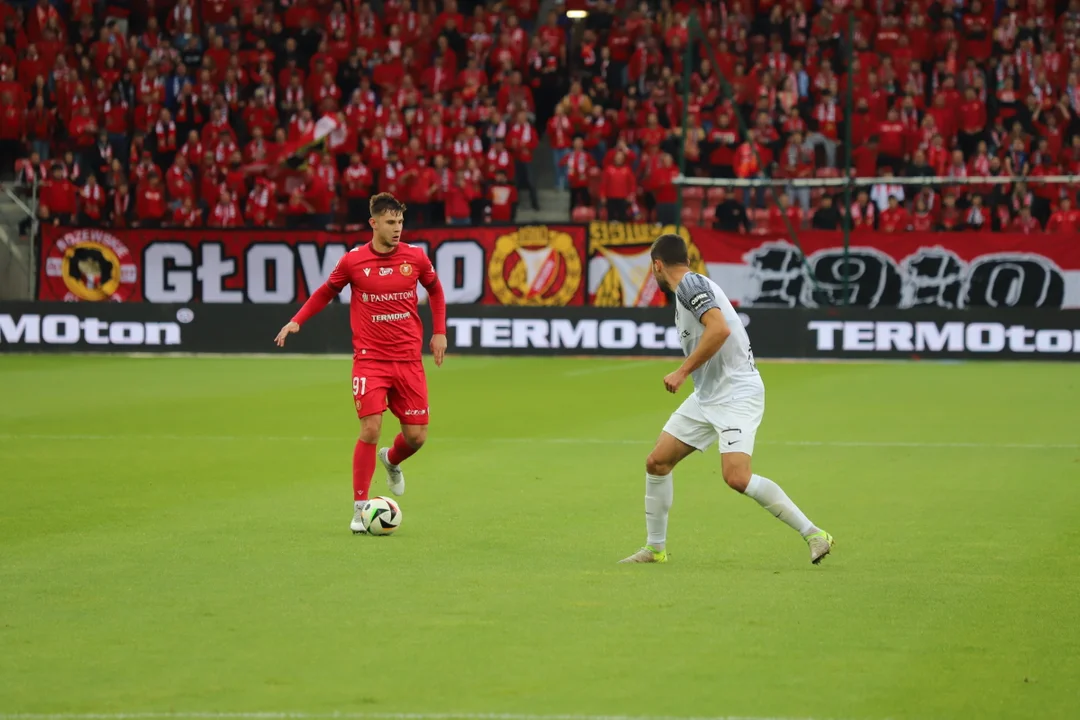 Widzew Łódź kontra Puszcza Niepołomice