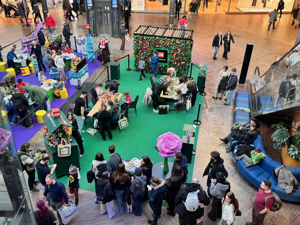 Tłumy w łódzkiej Manufakturze. Czegoś takiego dawno tu nie było! - Zdjęcie główne